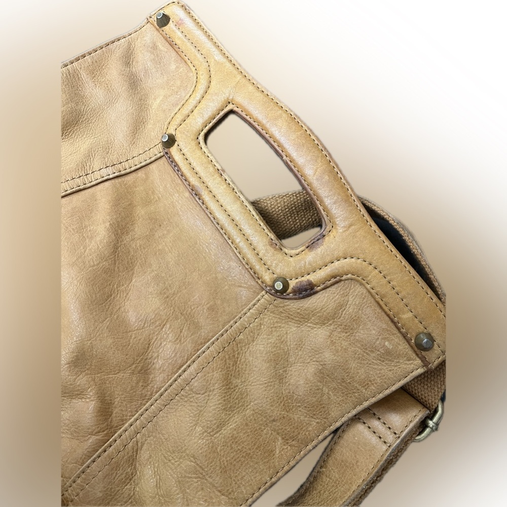 Vintage LUCKY BRAND leather magnetic close multi wear crossbody retired bag - Picture 5 of 16